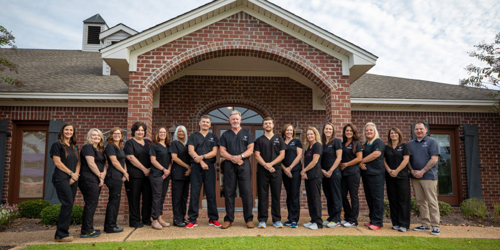 tharp, klaus, & kelly dental team